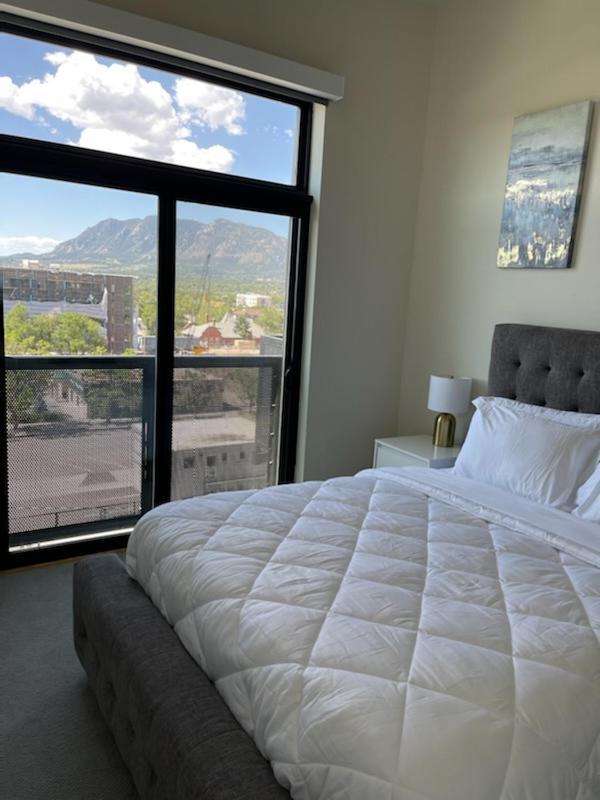 Colorado Springs Luxurious Unit With Mountain View Apartment Luaran gambar